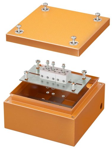 Коробка огнестойкая DKC Vulcan 150x150x80мм 5x6мм без сальников IP66 оранжевый Коробка огнестойкая DKC Vulcan 150x150x80мм 5x6мм без сальников IP66 оранжевый