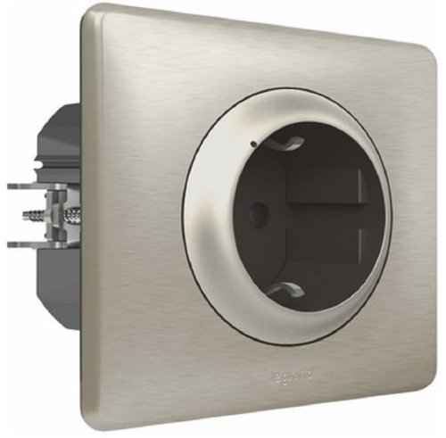 Умная розетка Valena Celiane Netatmo 1-м. шторки IP41 16А титан Умная розетка Valena Celiane Netatmo 1-м. шторки IP41 16А титан