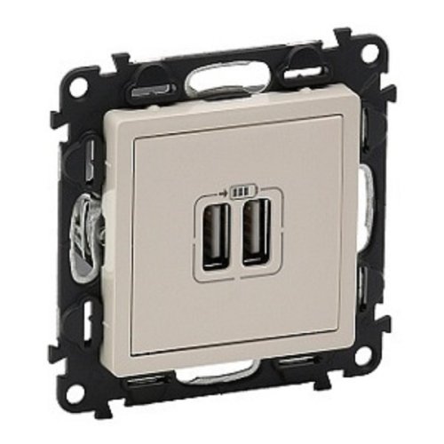Розетка USB тип A+A без рамки Legrand Valena Life 2-м. 2400мА слоновая кость  картинка фото 2