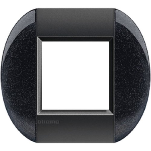 Рамка овальная Legrand BTicino LivingLight 2 мод антрацит фото фото 2 Рамка овальная Legrand BTicino LivingLight 2 мод антрацит картинка фото 2
