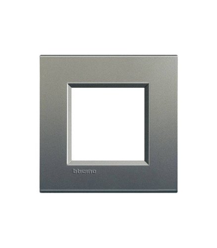 Рамка прямоугольная Legrand BTicino LivingLight 2 мод Серый шелк  картинка фото 2