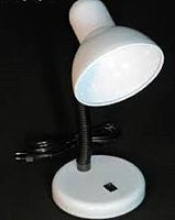 Светильник настольный Мелодия Света ЛОН  220В E27 60Вт Белый/подставка фото Светильник настольный Мелодия Света ЛОН  220В E27 60Вт Белый/подставка картинка