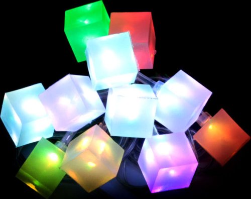 Гирлянда светодиодная "Шнур" Uniel S0700-050/DTA Многоцветная IP20 "Кубики" с контроллером,7м. фото фото 2 Гирлянда светодиодная "Шнур" Uniel S0700-050/DTA Многоцветная IP20 "Кубики" с контроллером,7м. картинка фото 2