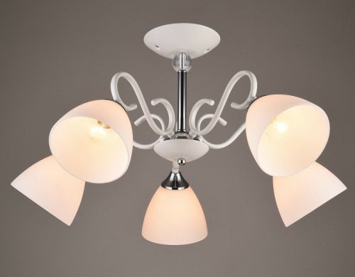 Люстра потолочная пятирожковая Мелодия Света E27 Белый/хром фото Люстра потолочная пятирожковая Мелодия Света E27 Белый/хром картинка