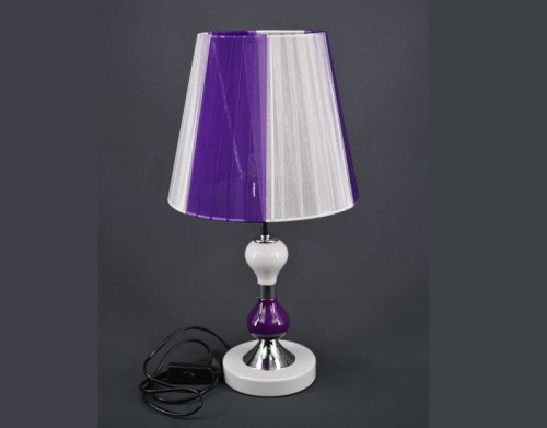Светильник настольный Мелодия Света 220В Е27 60Вт Белый/Фиолетовый фото Светильник настольный Мелодия Света 220В Е27 60Вт Белый/Фиолетовый картинка