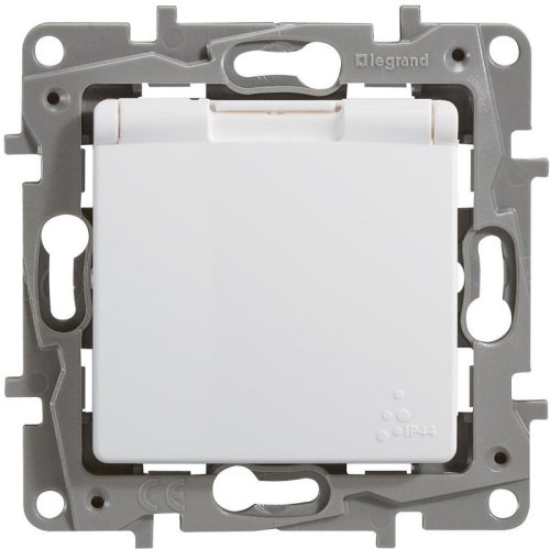 Розетка с заземлением без рамки Legrand Etika 1-м. крышка шторки IP44 белый фото фото 2 Розетка с заземлением без рамки Legrand Etika 1-м. крышка шторки IP44 белый картинка фото 2